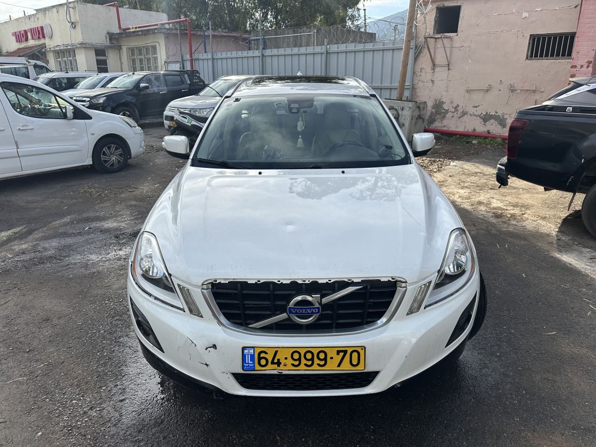 וולוו XC-60
