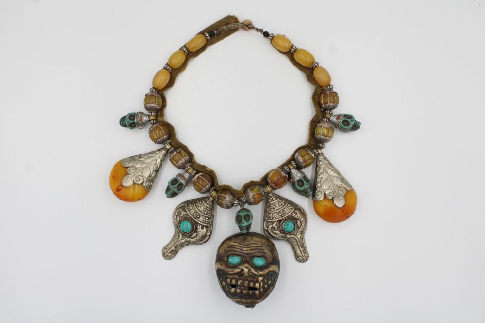 Lot 249: Tibetan Necklace: White Metal, Turquoise, Amber colour stones,...