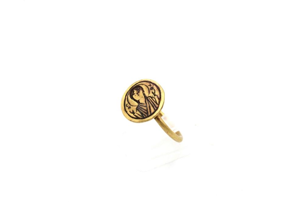 Lot 163: A Gold Byzanite Ring Engraved of a Saint...