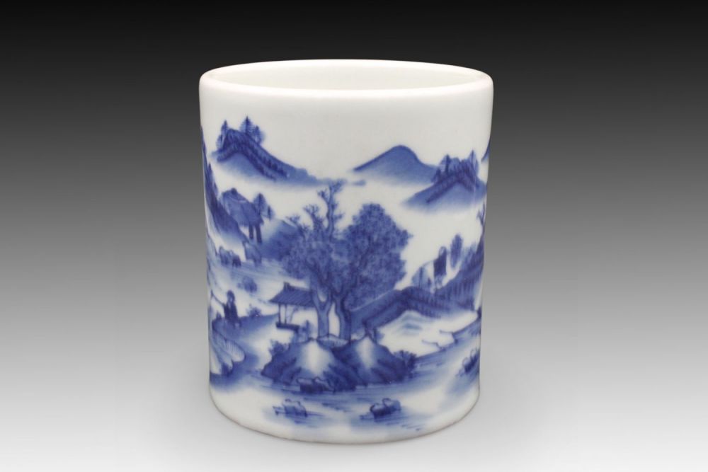Lot 179: A Chinese Brush Pot from the 19th Century...