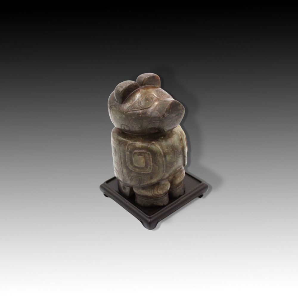 Lot 223: A Chinese Jade Bird from 200AD in the...
