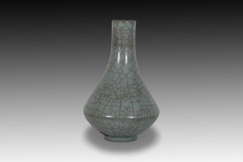 Lot 246: A Chinese Porcelain Crackle- Glazed Bottle Vase with...