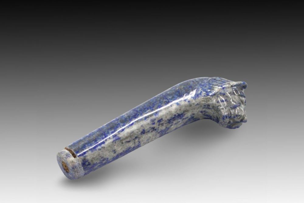 Lot 313: An Indian Mughal Style Lapis Lazuli Dagger Holder...