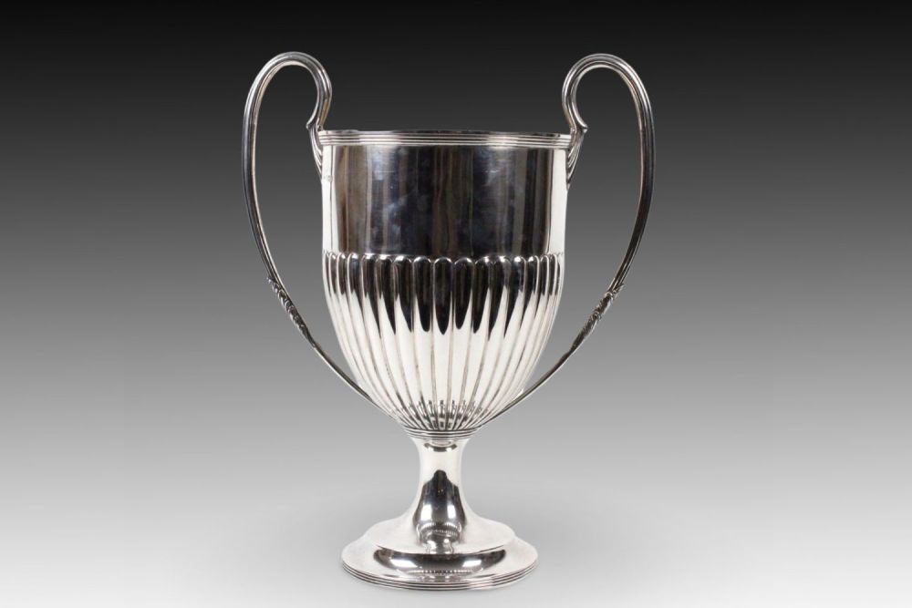 Lot 411: A London Silver Cup marked in 1904