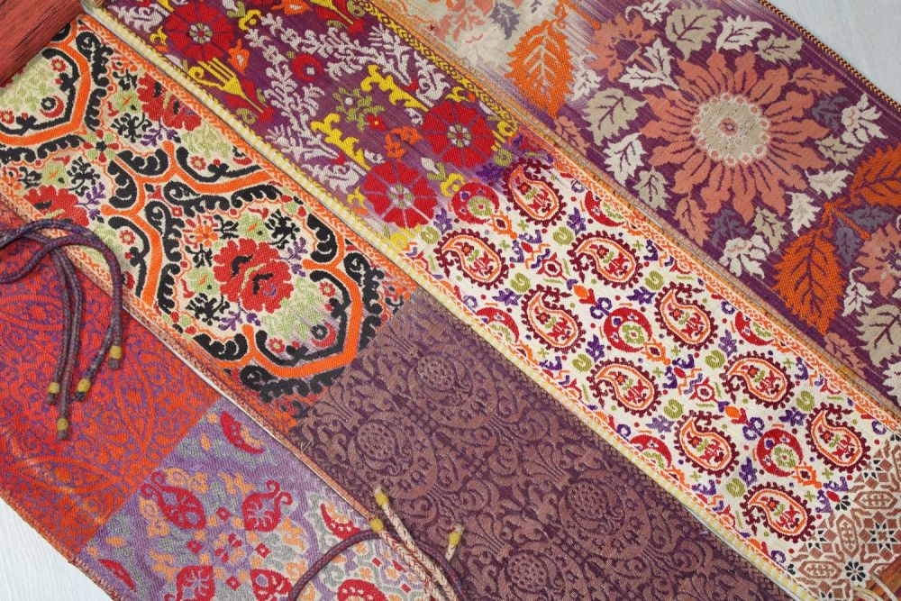 Lot 63: A Lot of 4 Moroccan Scroll Silk Ceremony...
