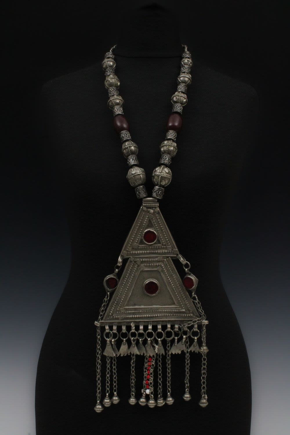 Lot 79: A Large Tribal Yemeni White Metal Necklace with...