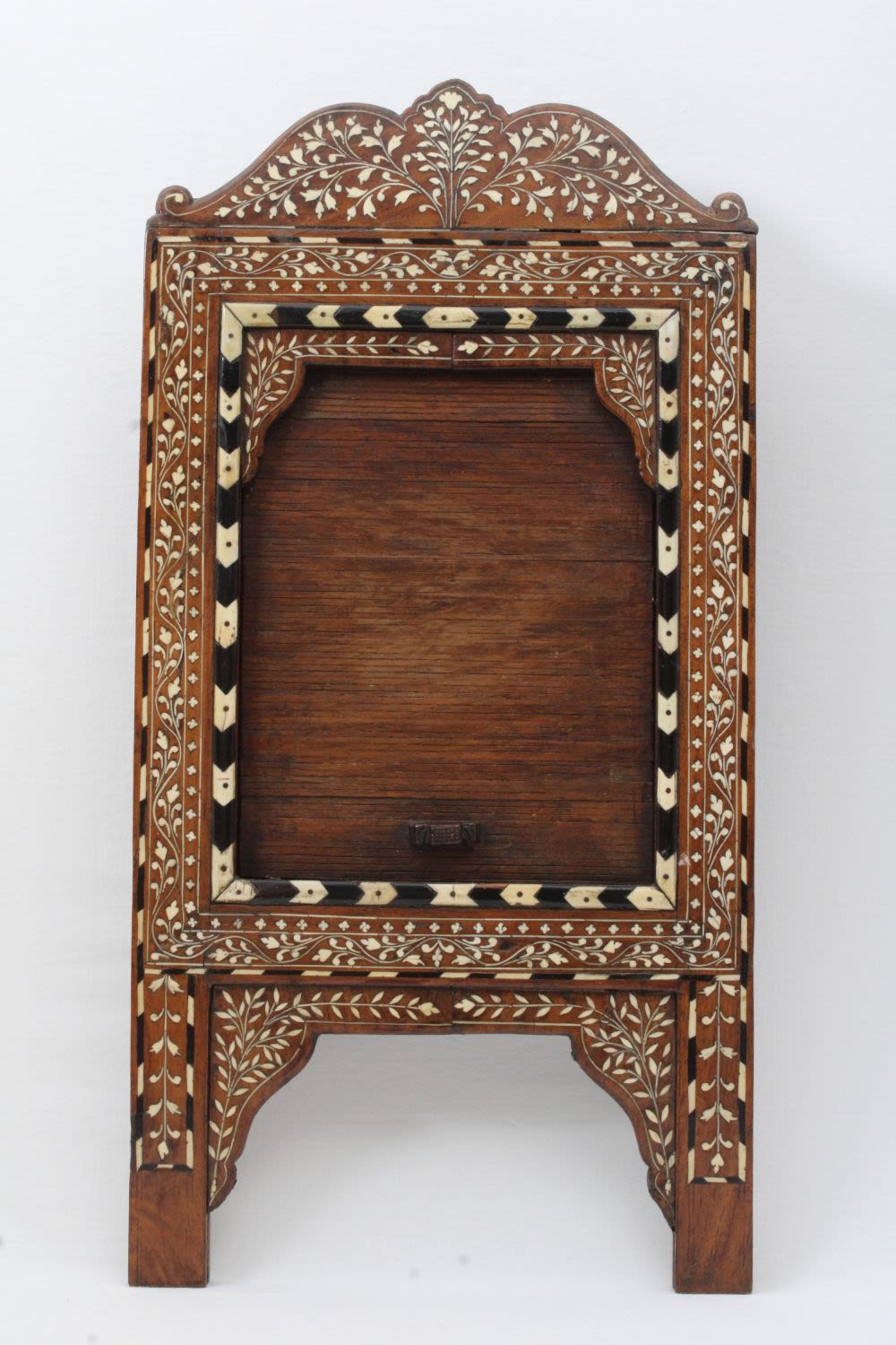 Lot 164: An Indian Mirror Shutter from the 19th Century...