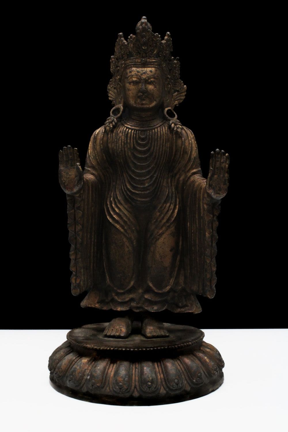 Lot 201: A Chinese Tibetan Large Bronze Gilt Kwan-yin Guan...