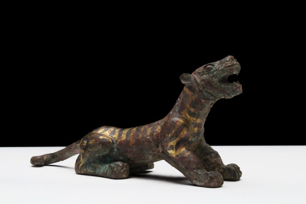 Lot 285: A Rare Chinese Bronze Figure of a Tiger...