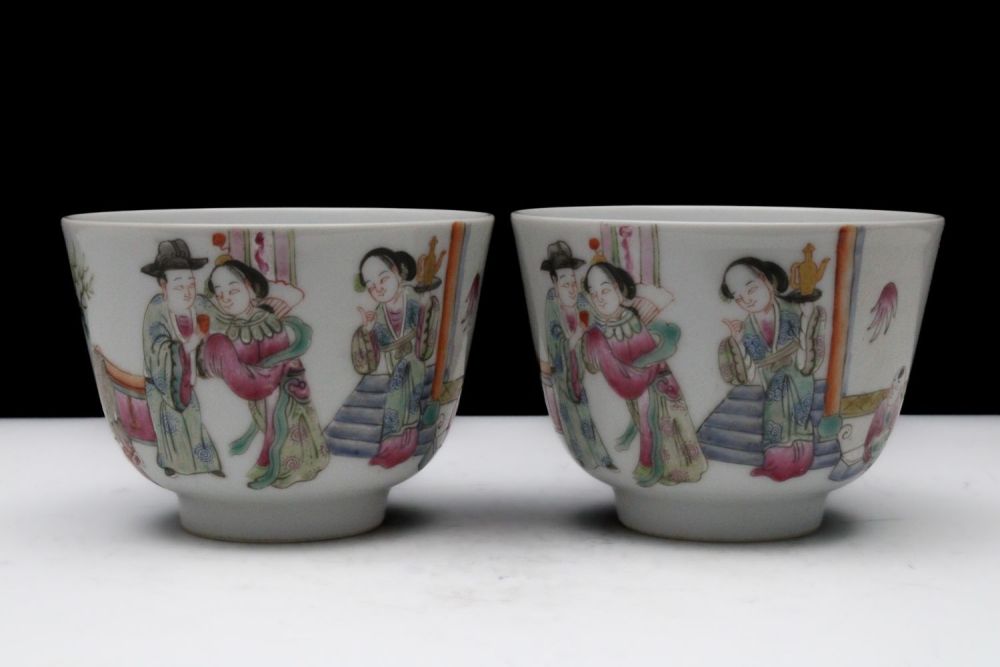 Lot 322: A Pair of Chinese Famille Rose Porcelain Tea...
