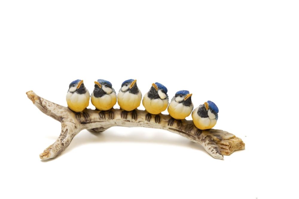 Lot 108: A Vintage English Porcelain Figure of 6 Blue...