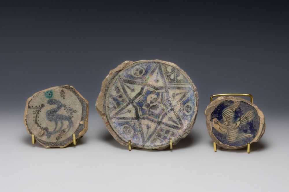 Lot 200: A Lot of 3 Raqqa Ceramic Well of...