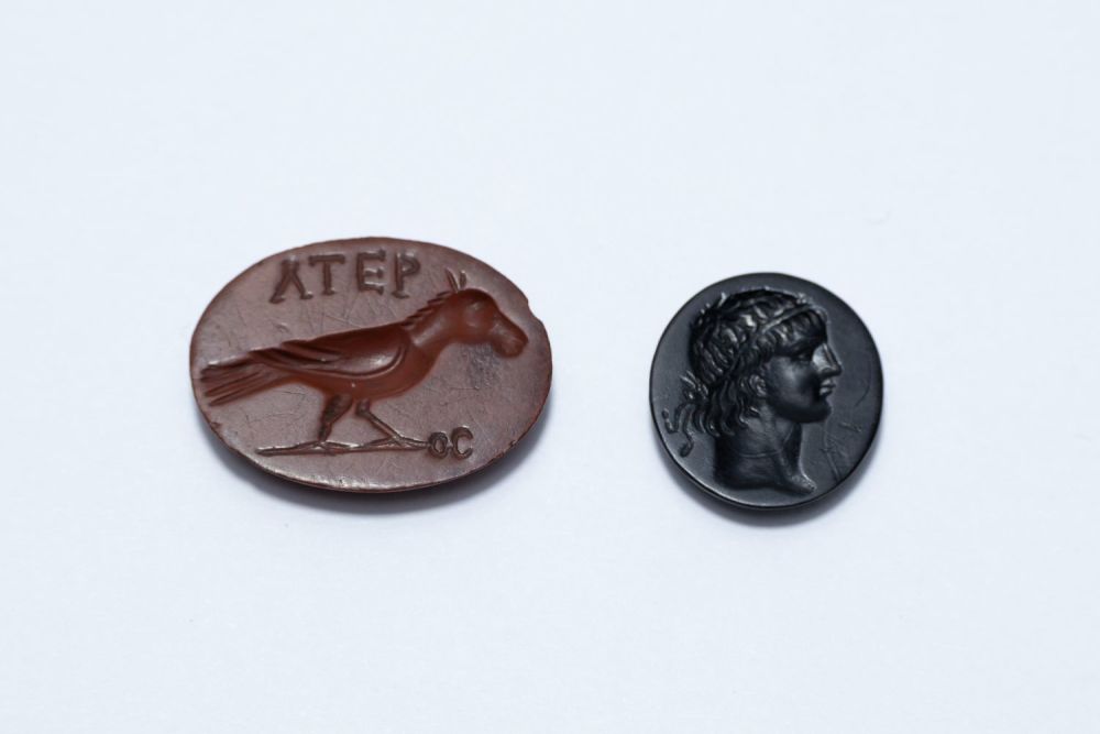 Lot 208: A Lot of an Ancient Roman Red Jasper...