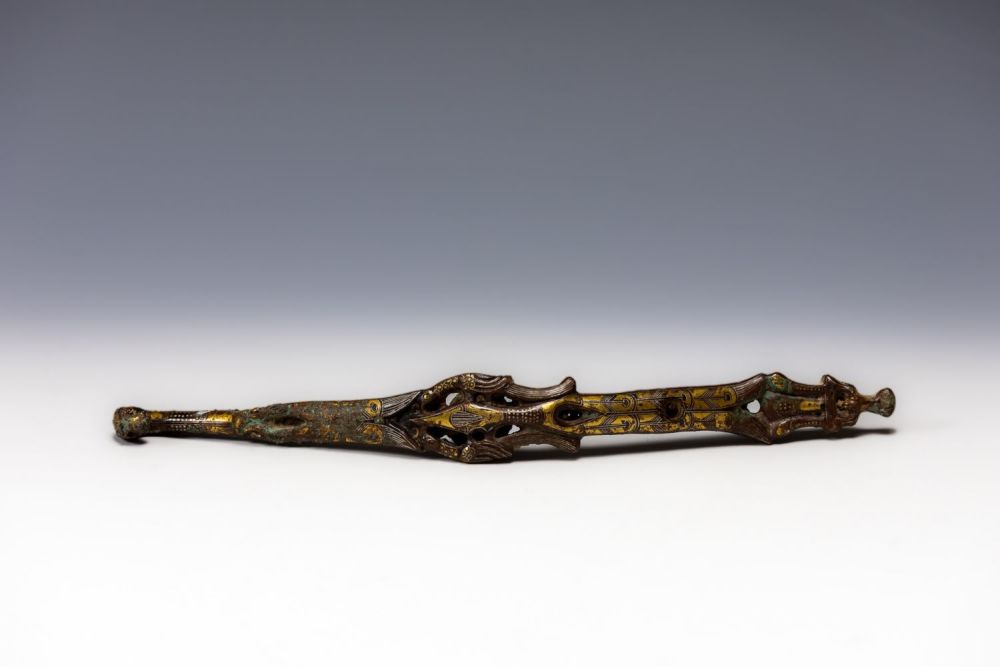 Lot 364: A Rare Chinese Bronze Belt Buckle with Beautiful...