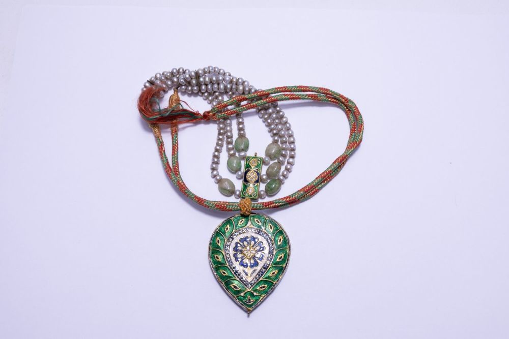 Lot 421: An Indian Gold Pearl Enamel Pendant Necklace with...