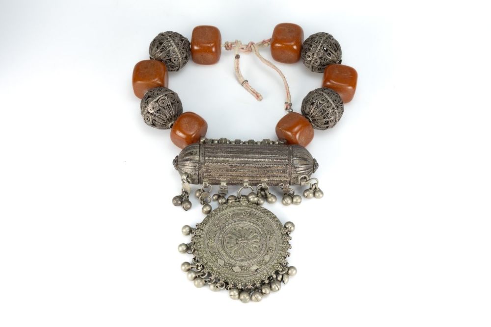 Lot 450: A Large Tribal Yemeni White Metal Necklace with...