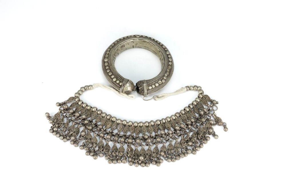 Lot 452: A Lot of Tribal Yemeni Jewellery.