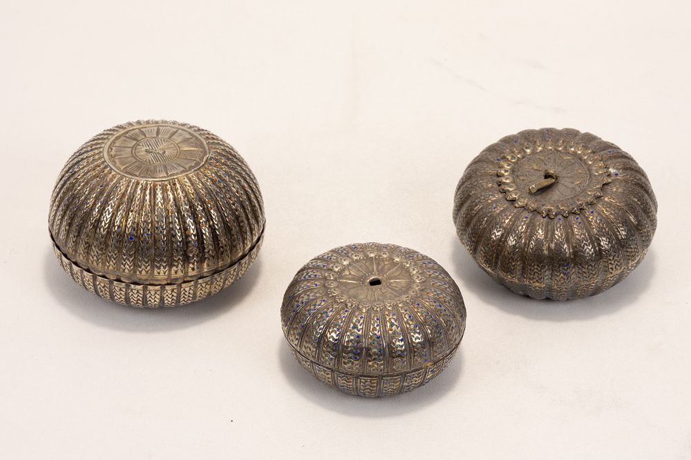 Lot 53: A Lot of 3 Thai Silver Jewellery Boxes.