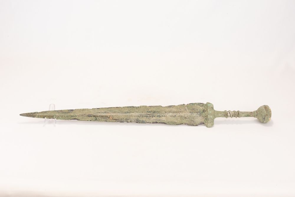 Lot 362: A Luristani Bronze Sword from 2000 BC -...