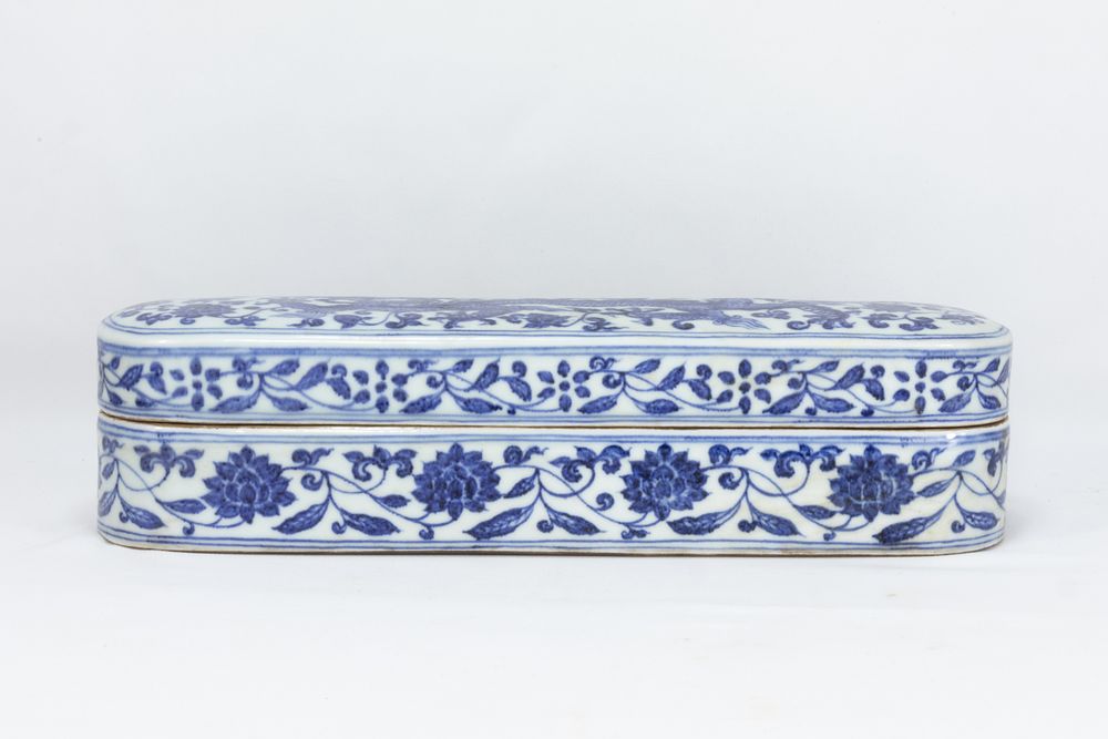 Lot 98: A Chinese Blue & White Porcelain Pen Box...