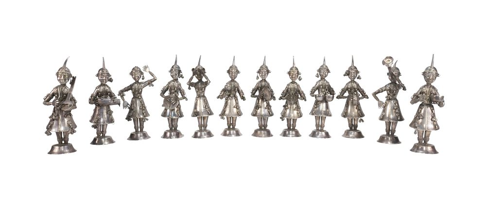 Lot 258: A Lot of 12 Indian or Burmese Silver...