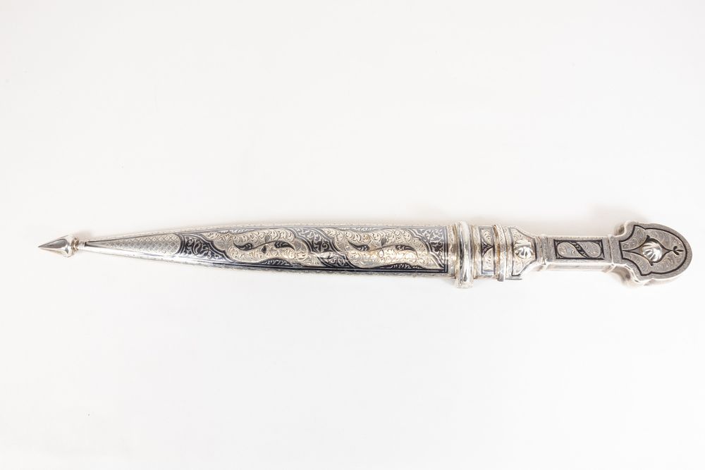 Lot 311: A Russian Caucasian Silver Niello Kindjal Dagger.