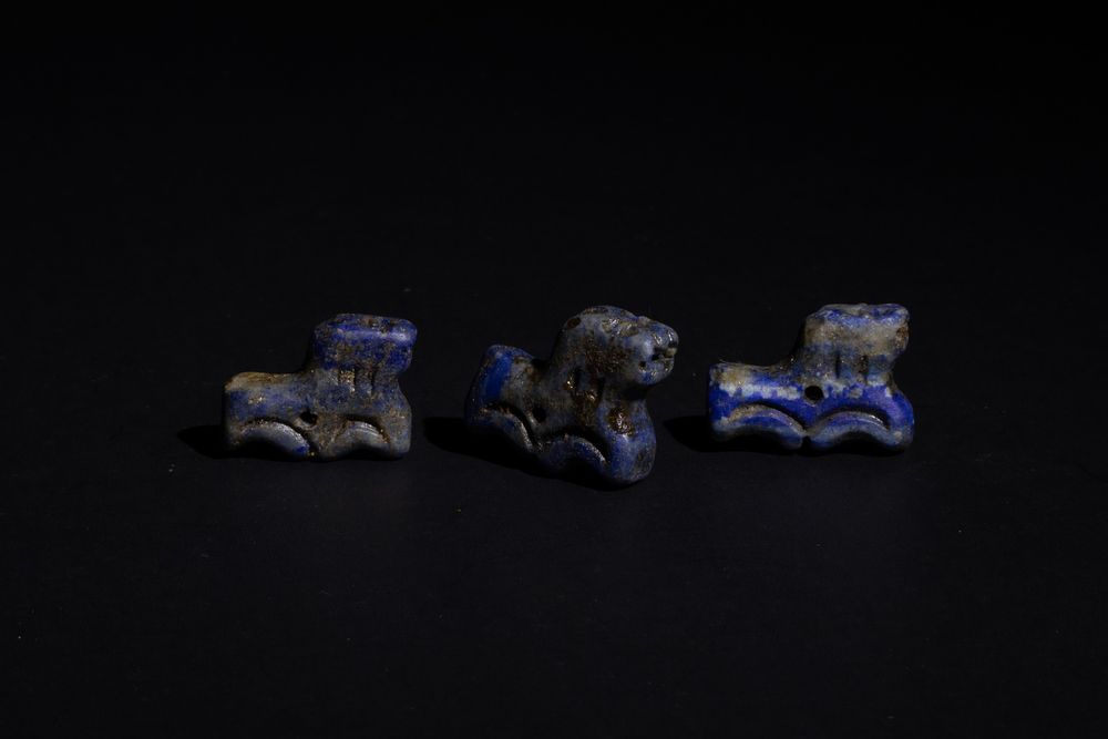 Lot 4: **NO RESERVE**