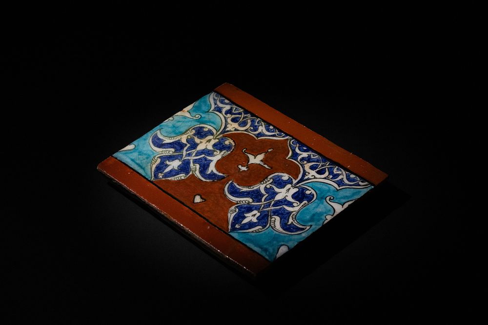 Lot 140: An Islamic Ceramic Tile, 16-17th Century.