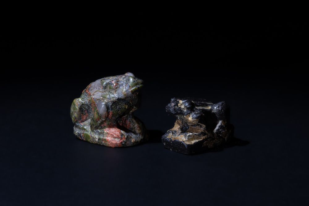 Lot 184: A Lot of 2 Egyptian Hardstone Frogs in...