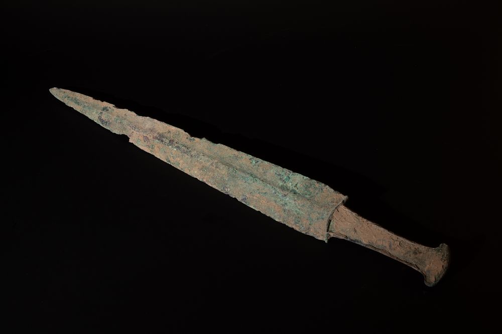 Lot 287: A Luristani Bronze Sword from 2000 B.C. -...