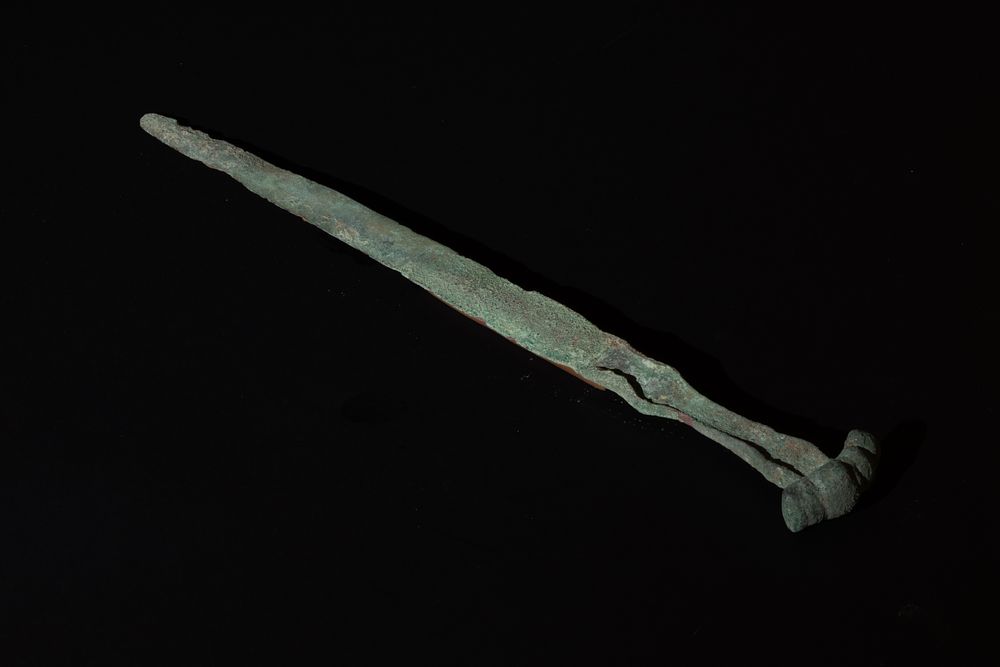 Lot 288: A Luristani Bronze Sword from 2000 B.C. -...