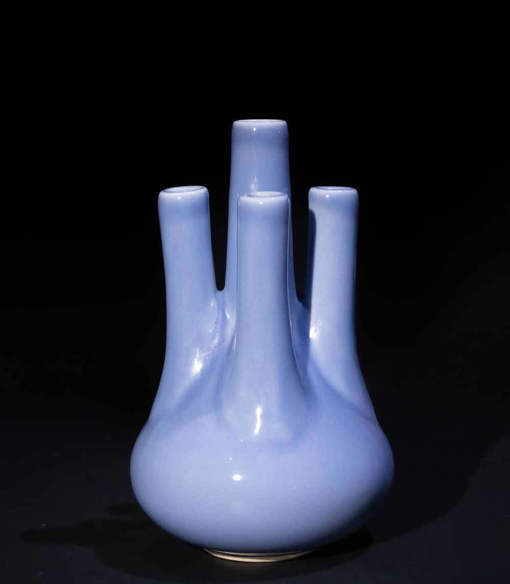 Lot 163: A Chinese Blue Glazed Porcelain Tulip Vase, with...
