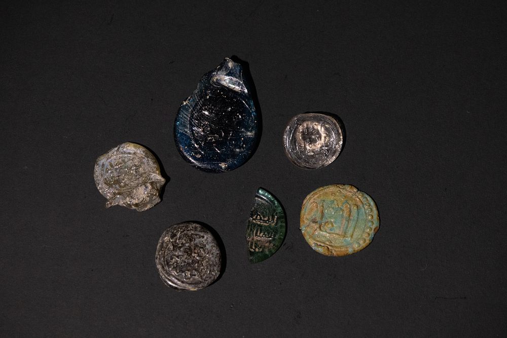 Lot 296: A Lot of 6 Islamic Fatimid Fragmental Glass...