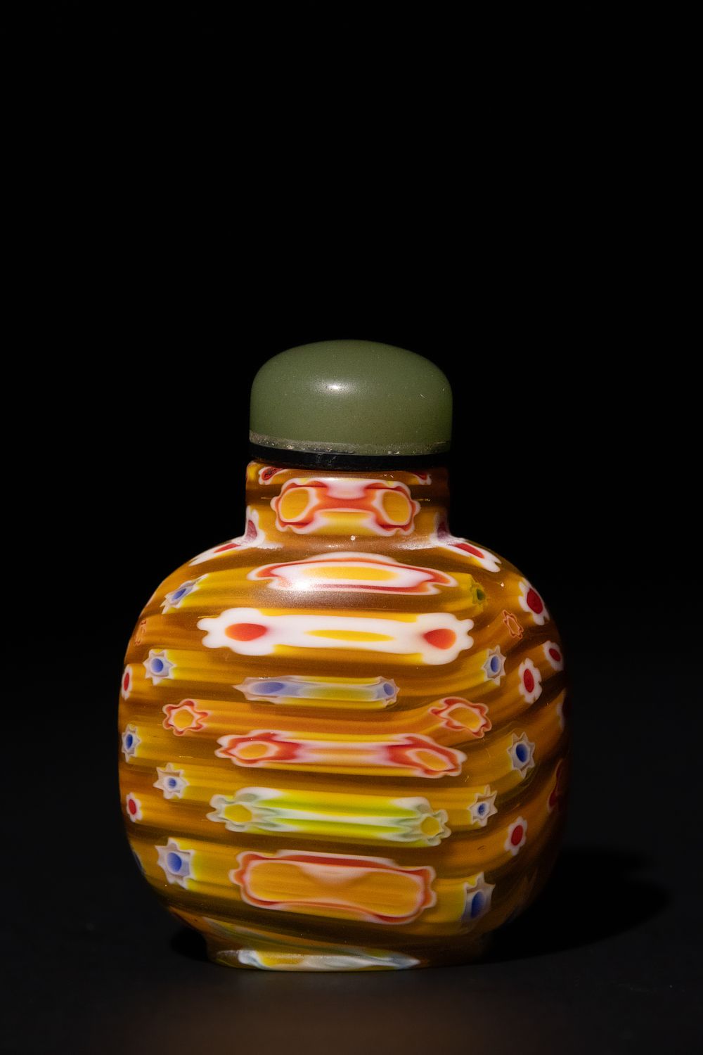 Lot 272: A Chinese Amber-Toned Glass Snuff Bottle with Green...