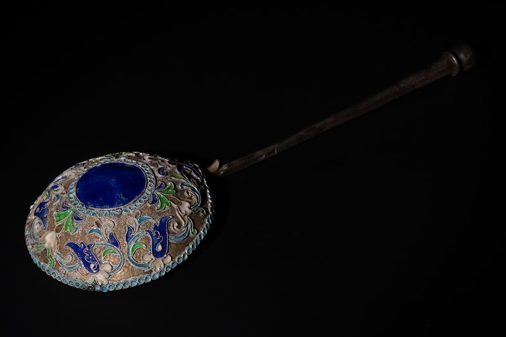 Lot 291: A Russian Silver and Enamel Spoon, Marked 84.