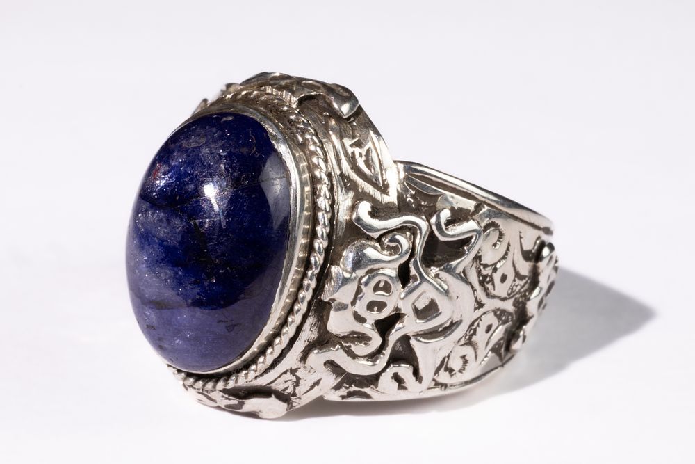 Lot 332: **NO RESERVE**