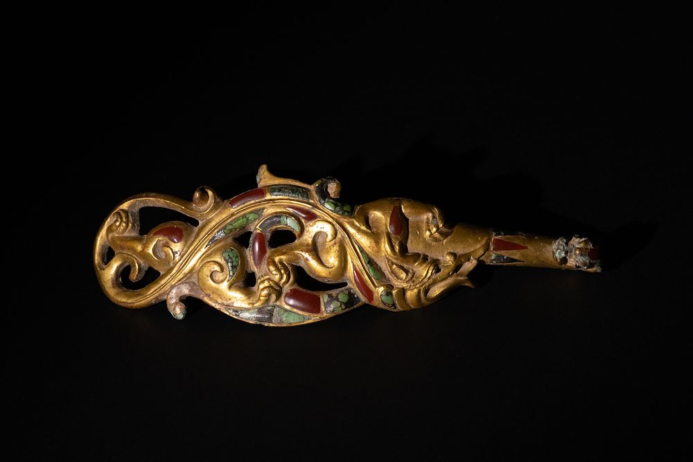 Lot 159: A Chinese Gilt Bronze Belt Buckle with Turquoise...