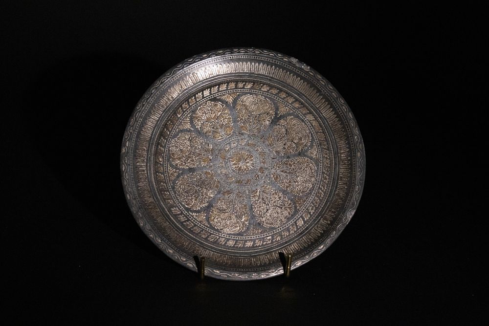 Lot 235: **NO RESERVE**
