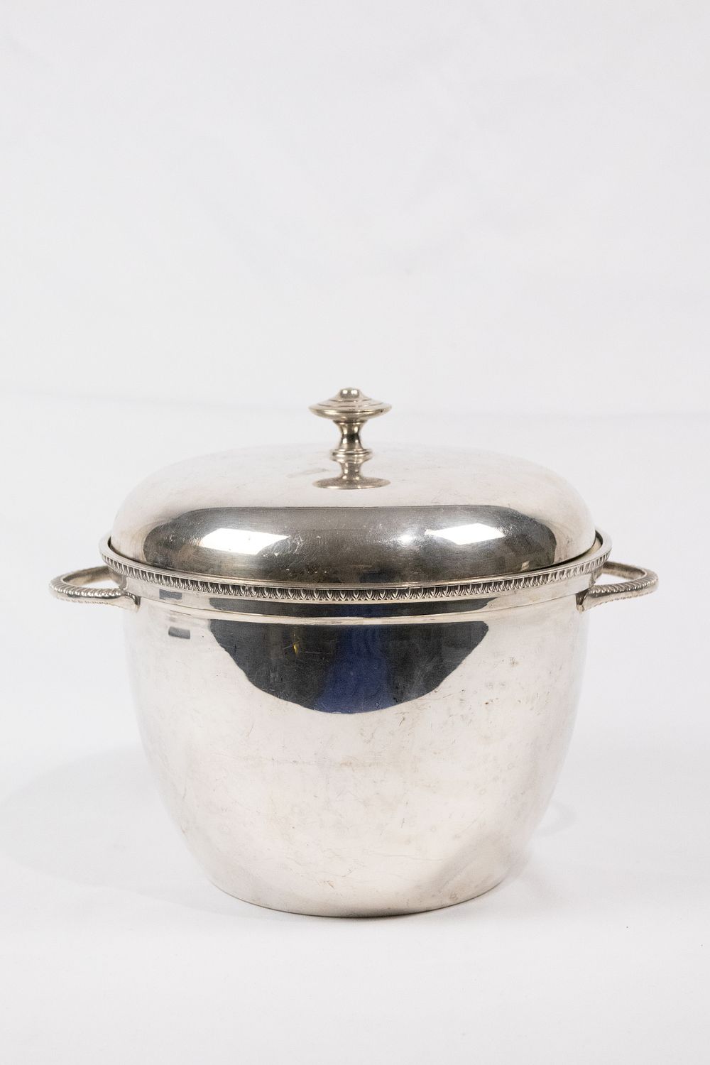 Lot 322: **NO RESERVE**