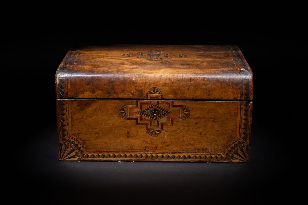 Lot 325: **NO RESERVE**