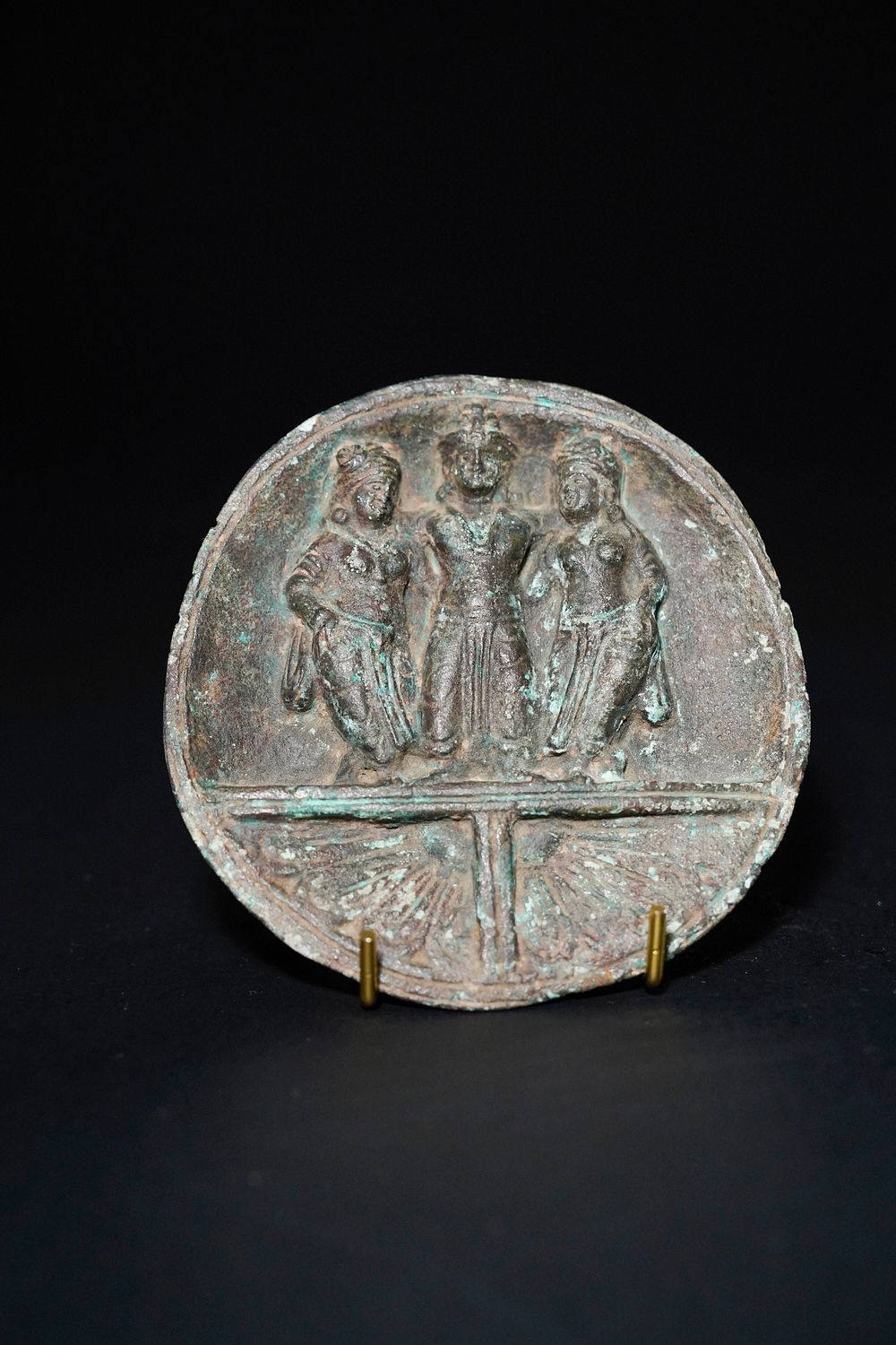 Lot 248: A Kushan Bronze Ritual Dish with Herakles-Inspired Motif,...