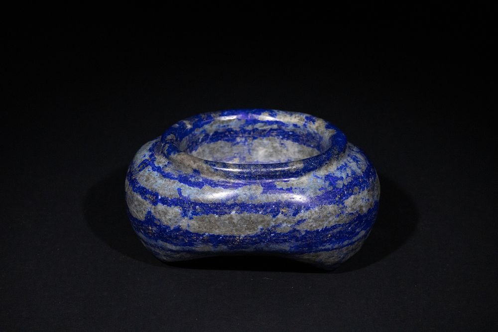 Lot 312: A Chinese Lapis Lazuli Carved Brush Washer.