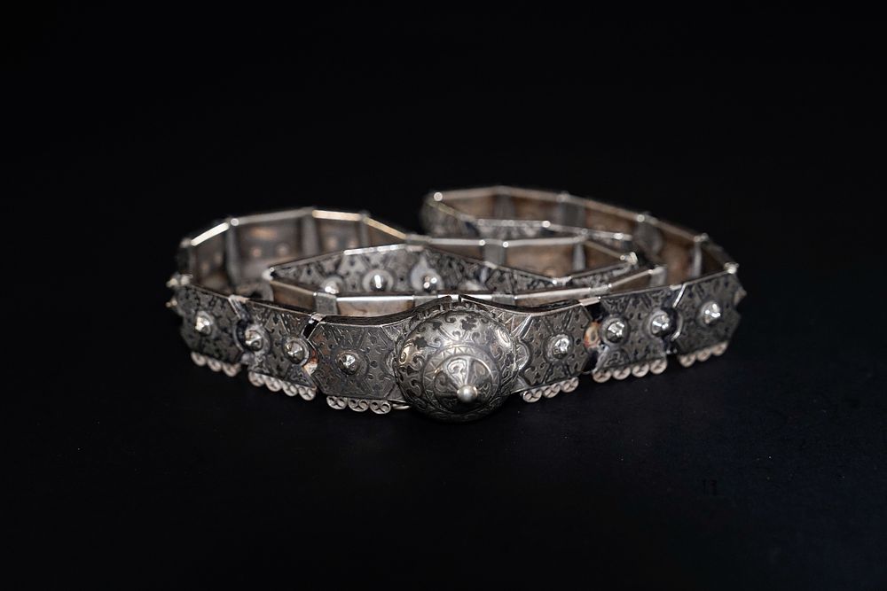 Lot 396: A Caucasian Niello and Silver Belt, Dated 1919.