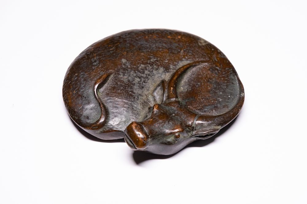 Lot 275: A Chinese Bronze Paperweight in the Form of...