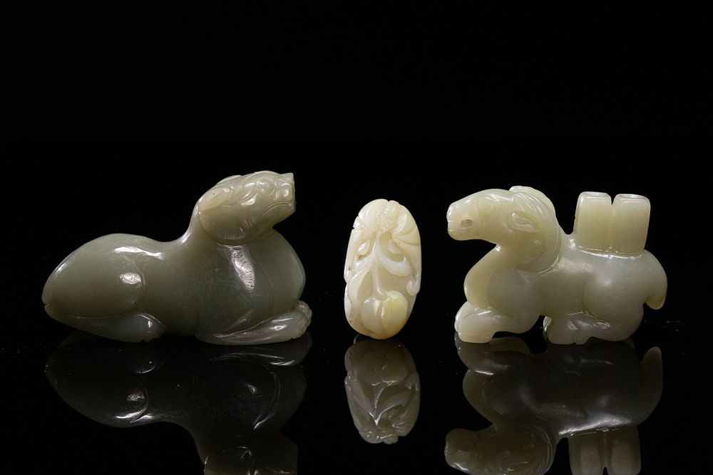 Lot 333: A Lot of Three Chinese Jade Carvings.