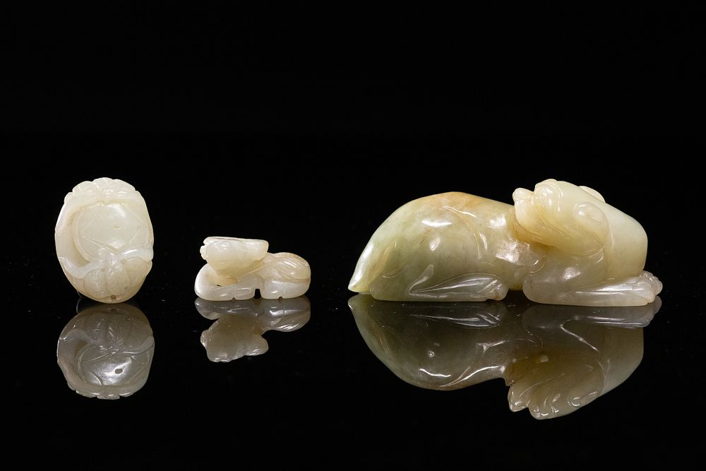 Lot 334: A Lot of Three Chinese Jade Carvings.