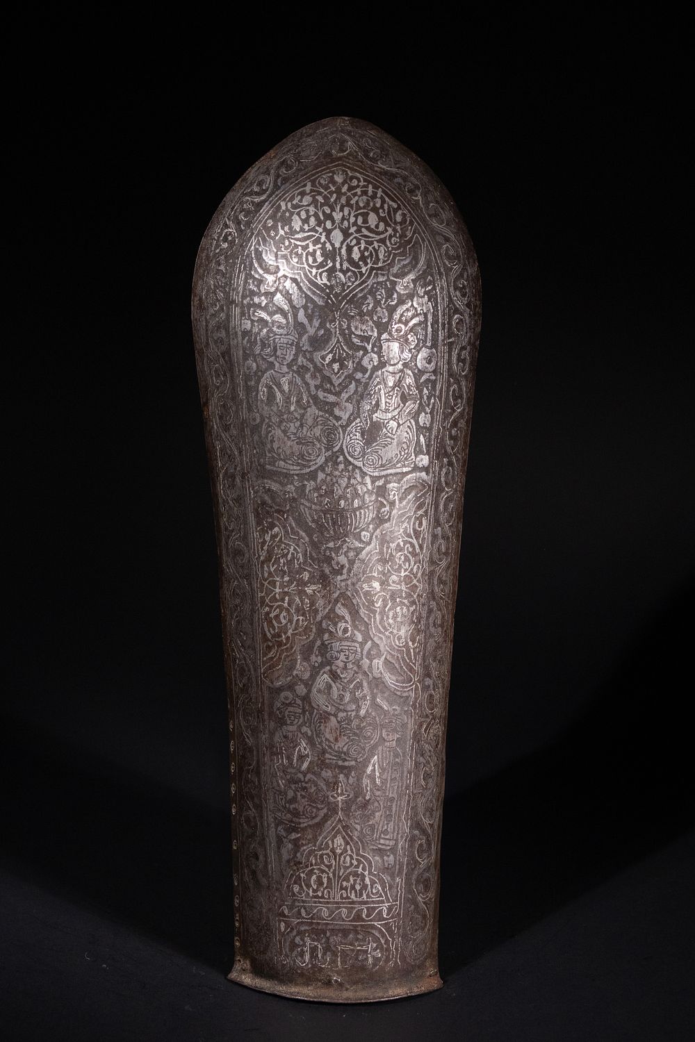 Lot 177: An Indian Steel Arm Shield with Engraved Figural...