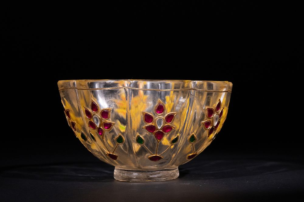 Lot 310: An Indian Mughal Gem-Set Rock Crystal Bowl, 19th...
