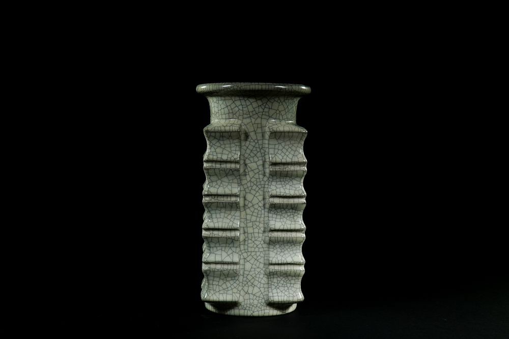 Lot 356: A Chinese Ge-Type Crackle-Glazed Cong-Form Vase, Yixing Mark.