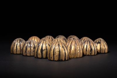 A Set of Indian Glass Pachisi Game Pieces, 19th Century - A set of fifteen Indian Pachisi game 